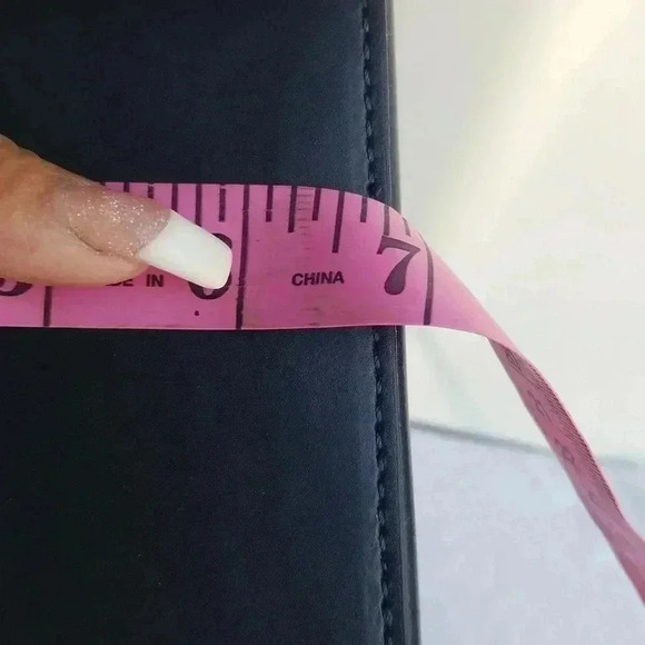 Floto Milano genuine leather bucket purse - Picture 13 of 15